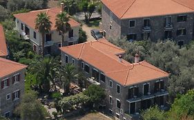 Hotel Adonis
